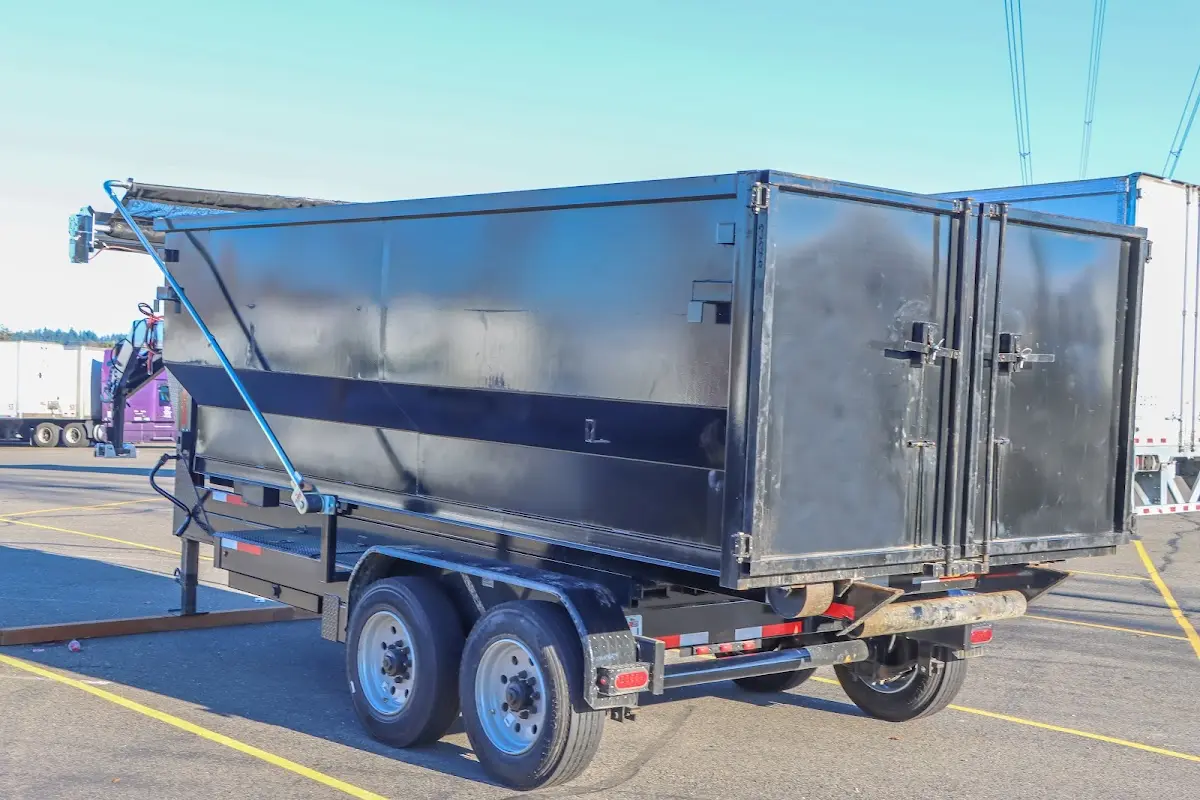 2 Yard Dumpster Rental in Escalon, CA